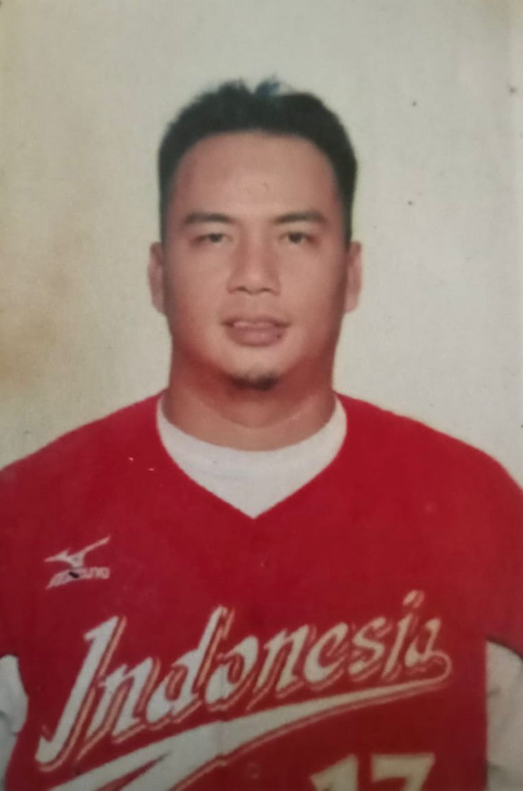 AHMAD EFFENDY