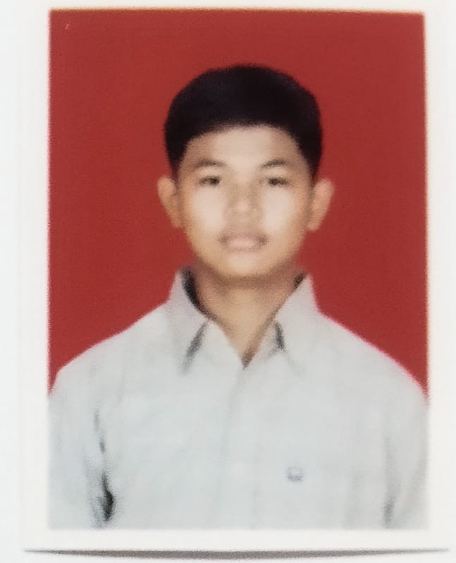 AHMAD FADHIL